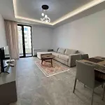 شقة Dioneida