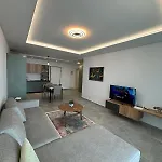 شقة Dioneida