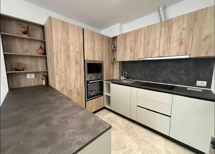 アパート Dioneida