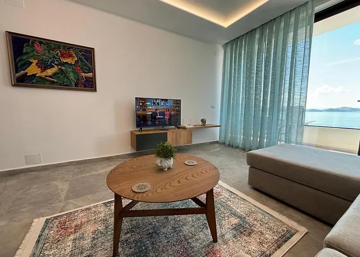 アパート Dioneida Sarandë